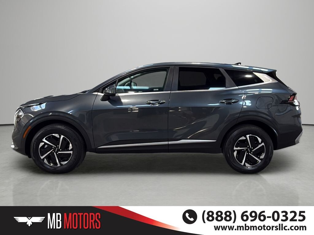 Used 2023 Kia Sportage Hybrid LX SUV