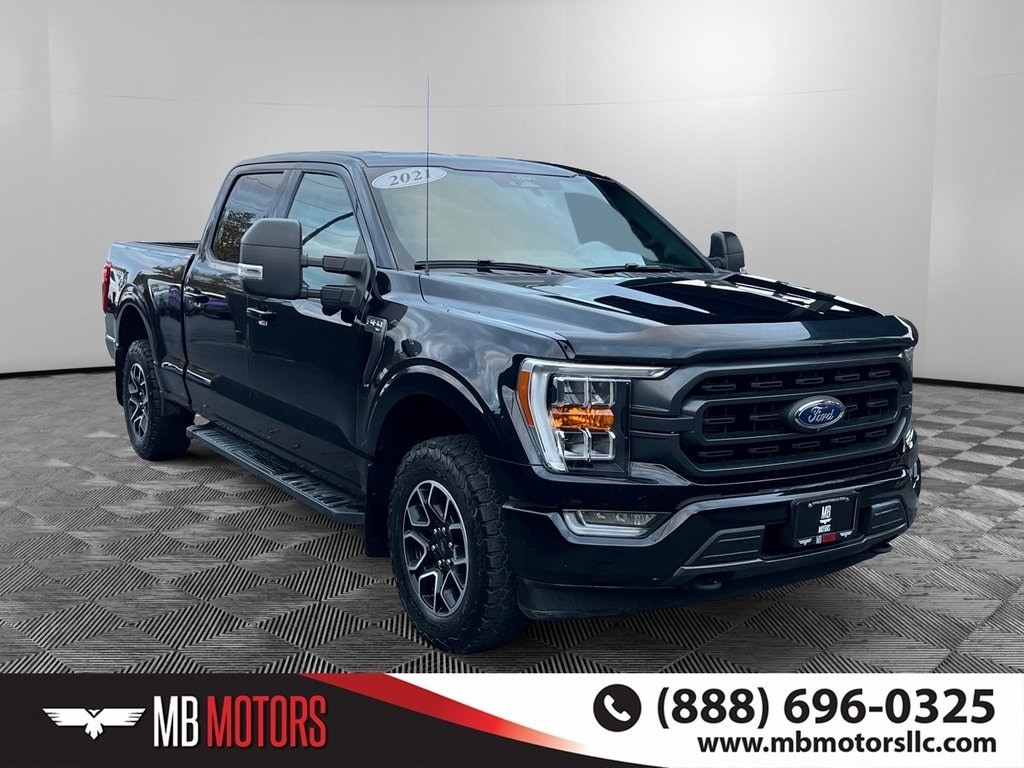 Used 2021 Ford F-150 XLT Truck SuperCrew Cab