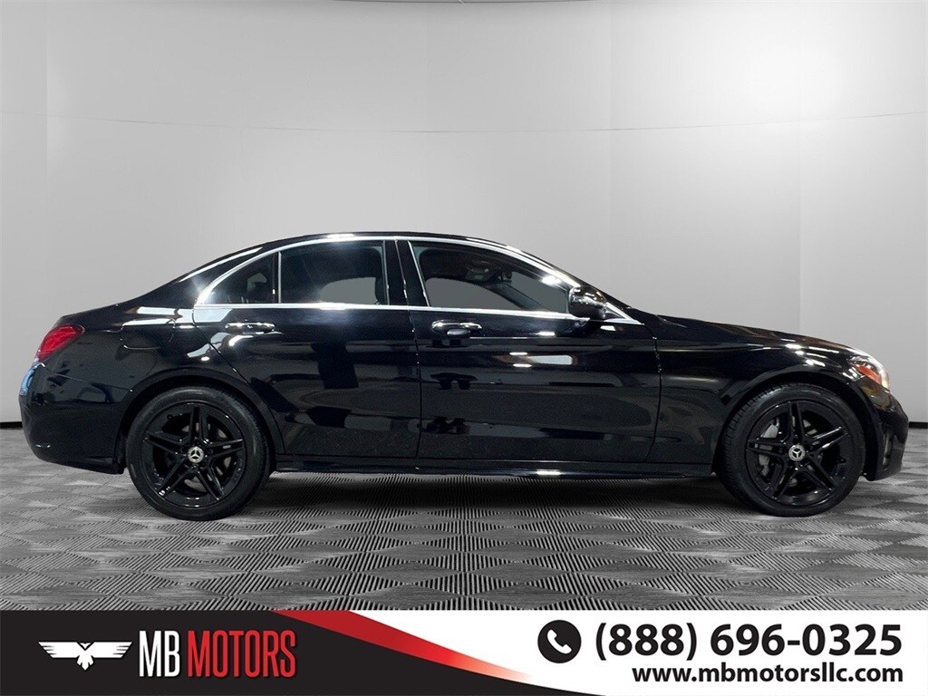 2020 Mercedes Benz C 300 photo 2
