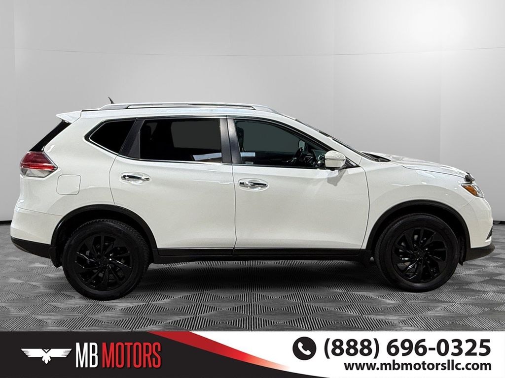 Used 2015 Nissan Rogue SV SUV