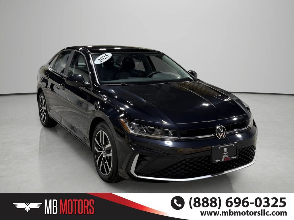 Used 2025 Volkswagen Jetta 1.5T SE Sedan