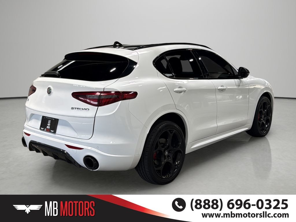 Used 2022 Alfa Romeo Stelvio Veloce SUV