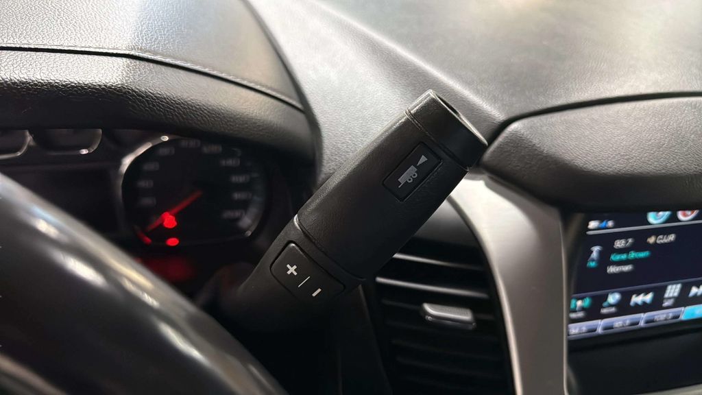 2020 GMC Yukon SLE - Photo 34