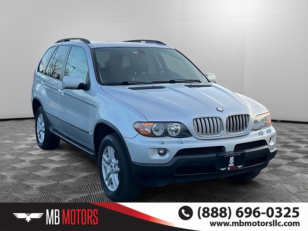 2005 BMW X5 3.0i's photo