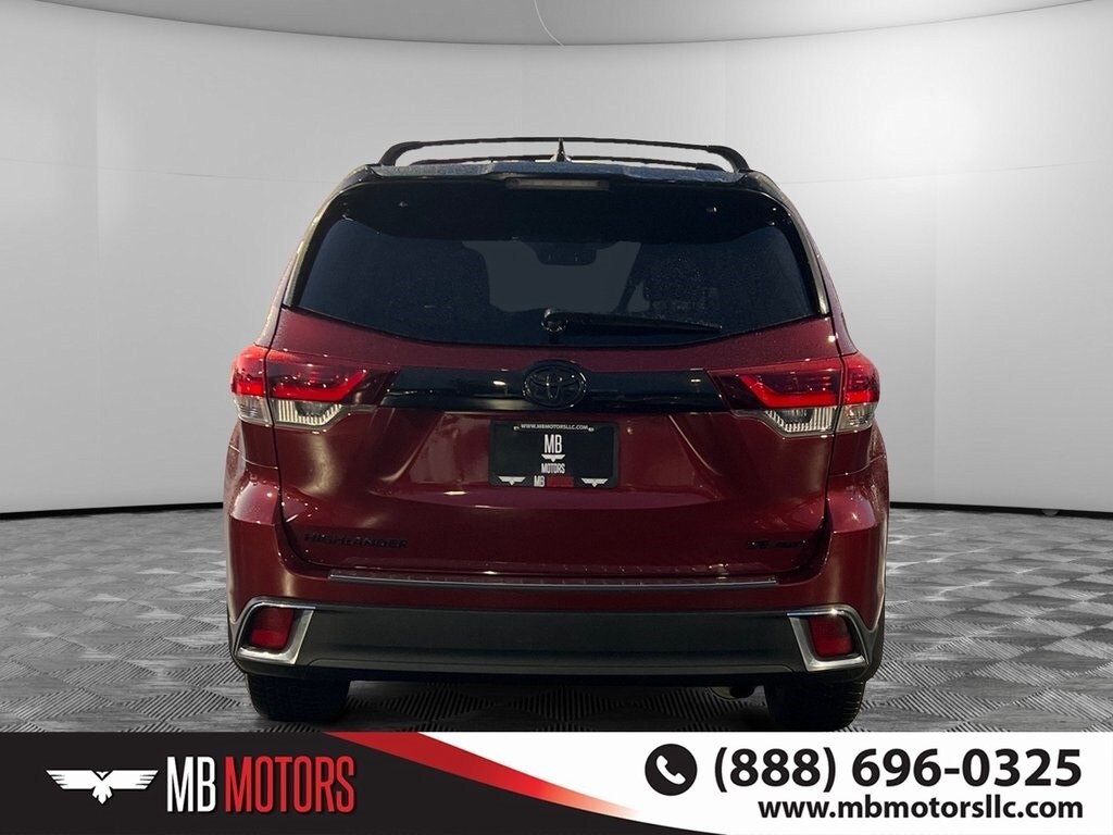 2019 Toyota Highlander SE XLE photo 2