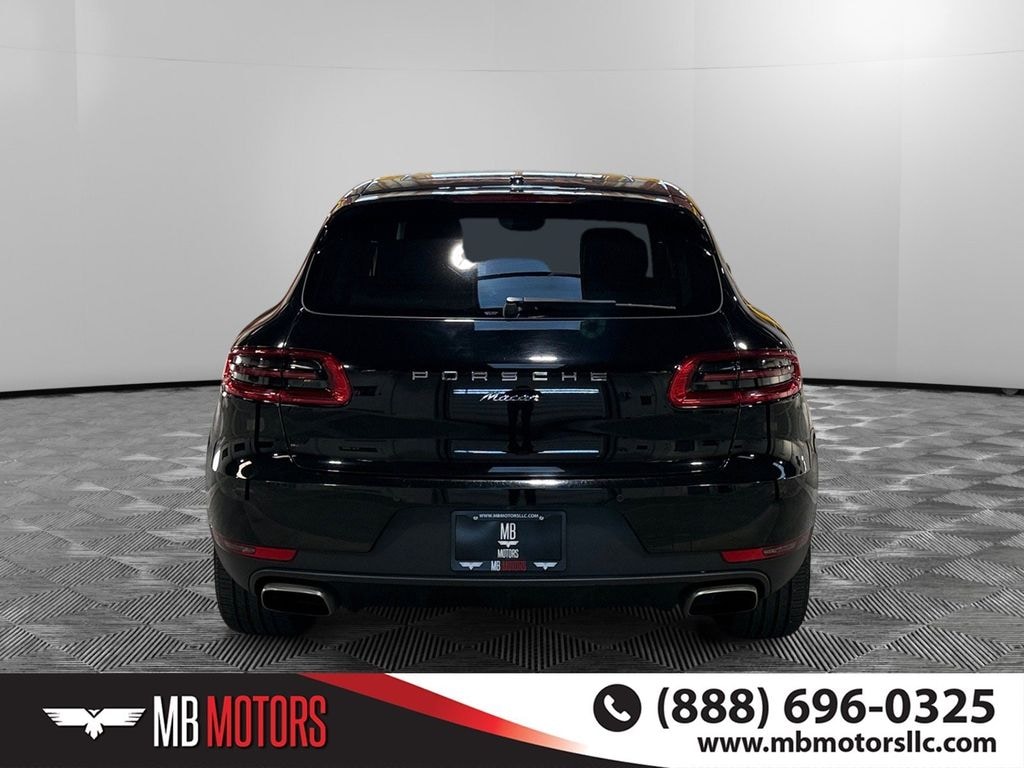 Used 2018 Porsche Macan Base SUV