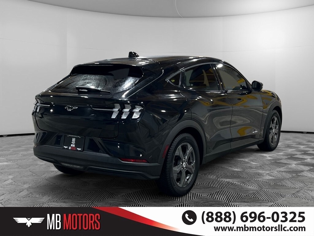 2021 Ford Mustang Mach-E Select photo 3