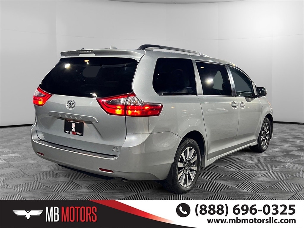 Used 2020 Toyota Sienna LE Van