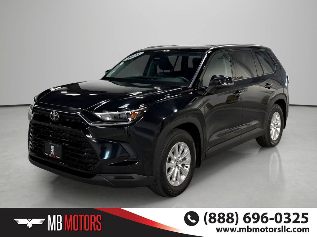 2025 Toyota Grand Highlander XLE AWD's photo