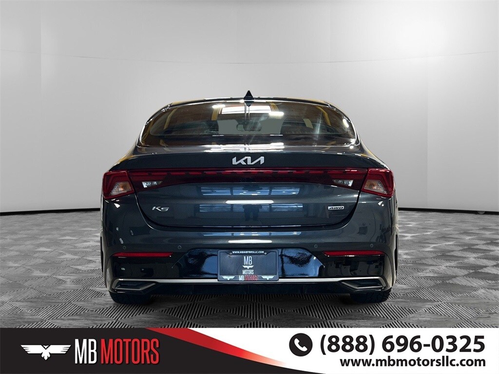 2022 Kia K5 EX photo 4