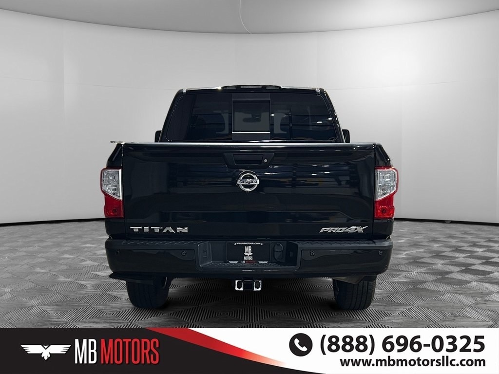 Used 2018 Nissan Titan PRO-4X Truck Crew Cab