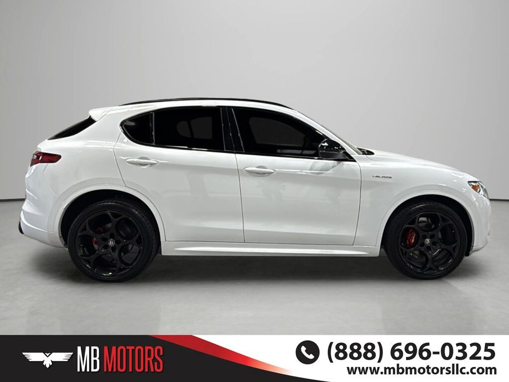 Used 2022 Alfa Romeo Stelvio Veloce SUV