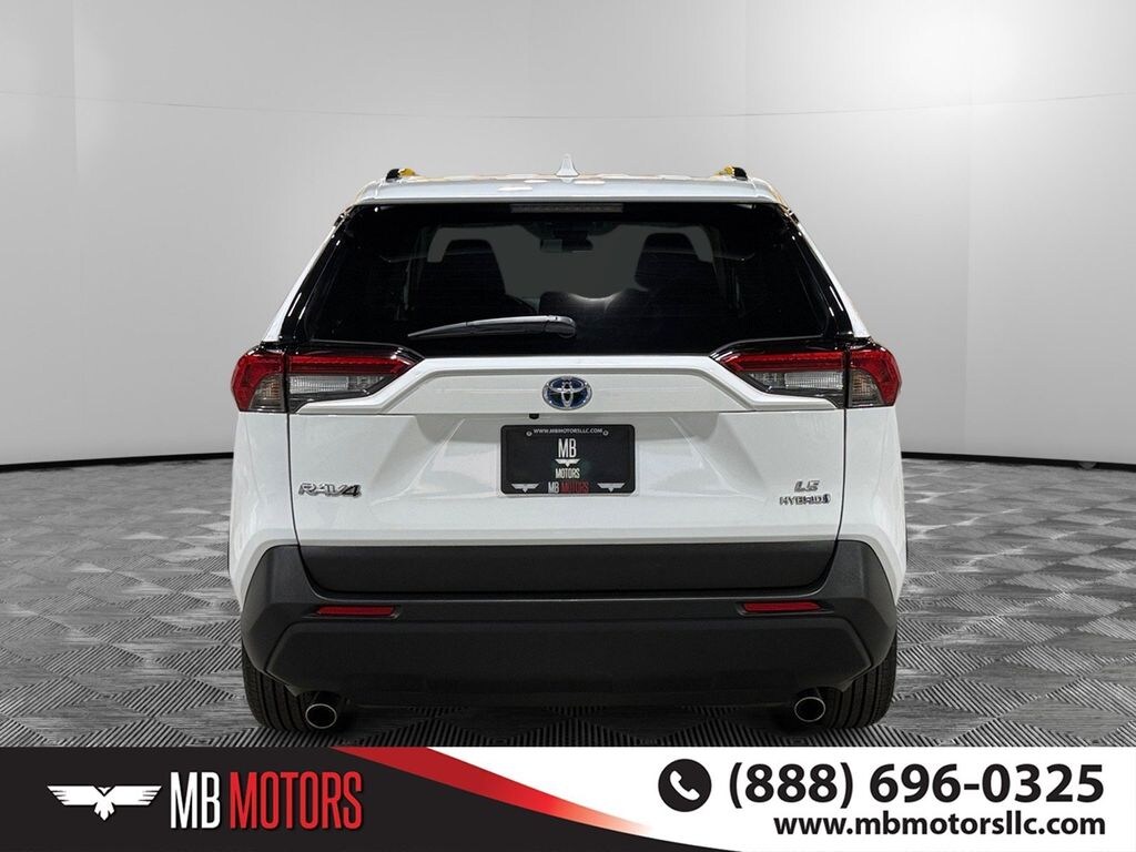 Used 2024 Toyota RAV4 Hybrid LE SUV