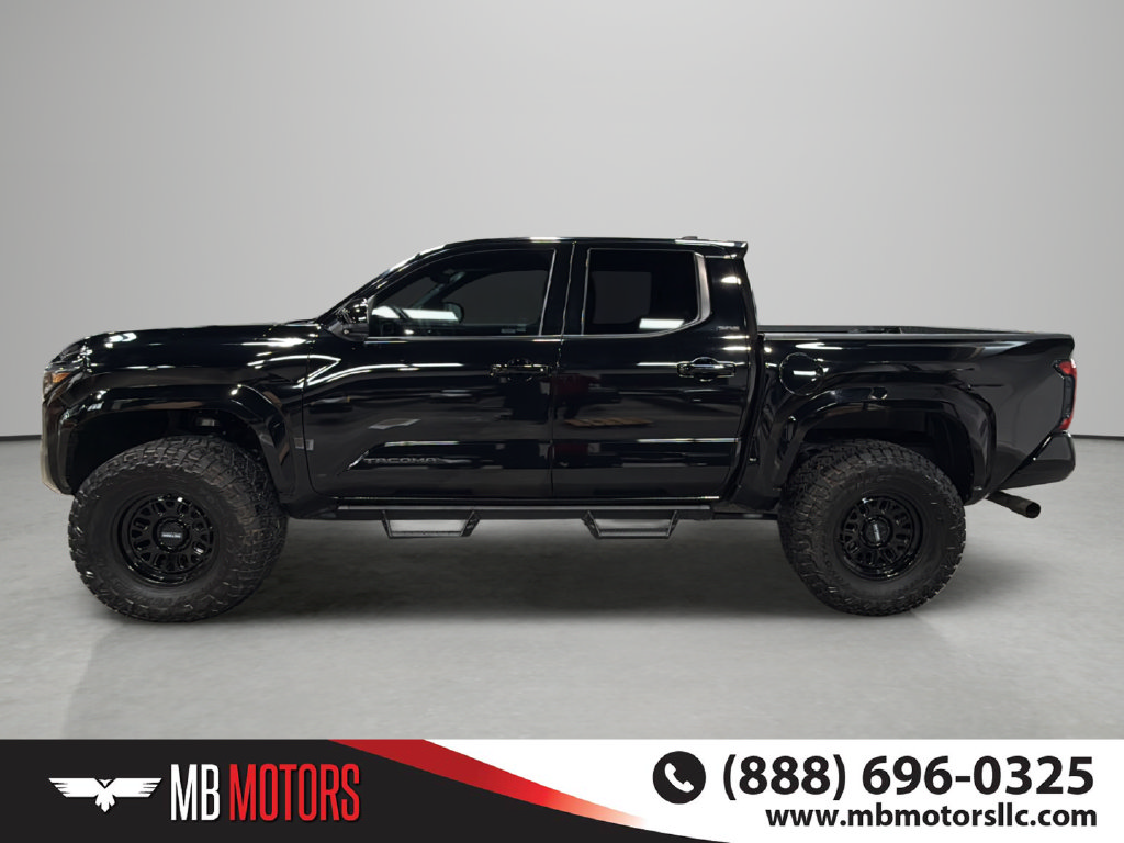 Used 2025 Toyota Tacoma SR5 Truck Double Cab