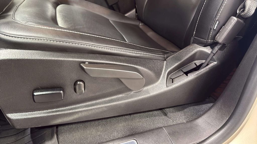 2022 Chevrolet Colorado ZR2 - Photo 20