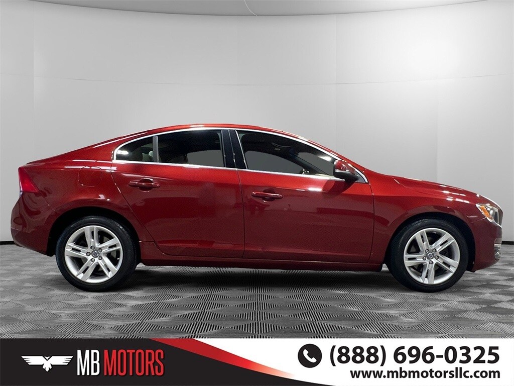 2015 Volvo S60 T5 Premier photo 2
