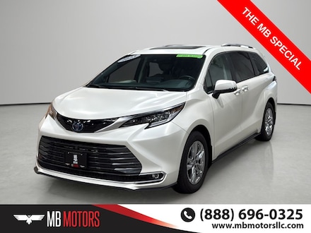 2023 Toyota Sienna Limited Van Passenger Van