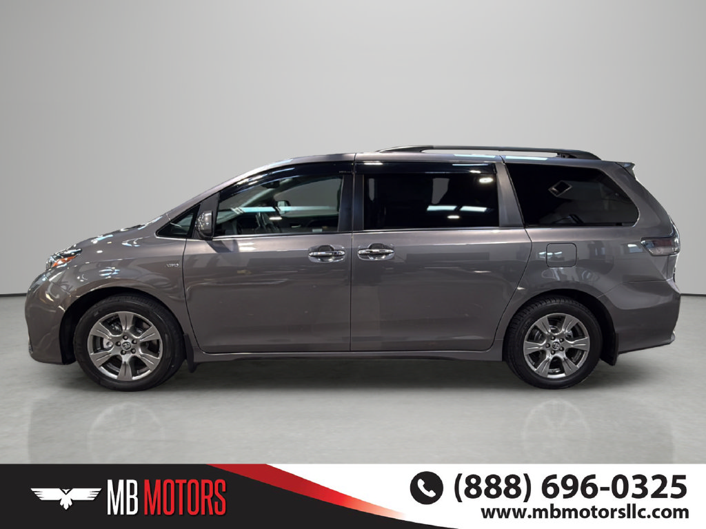 Used 2019 Toyota Sienna SE Van