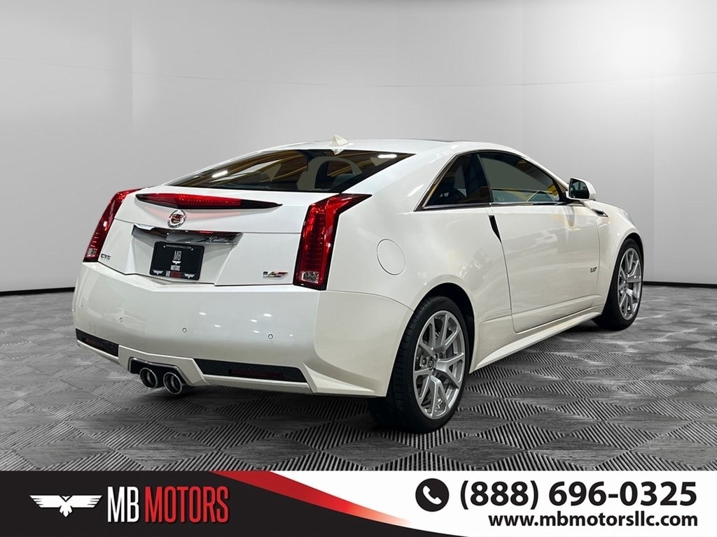 Used 2011 CADILLAC CTS-V Base Coupe