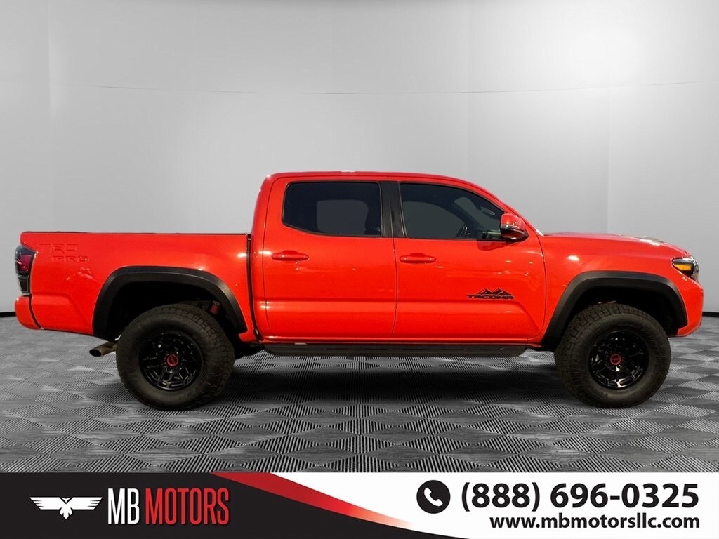 2023 Toyota Tacoma TRD Pro photo 2