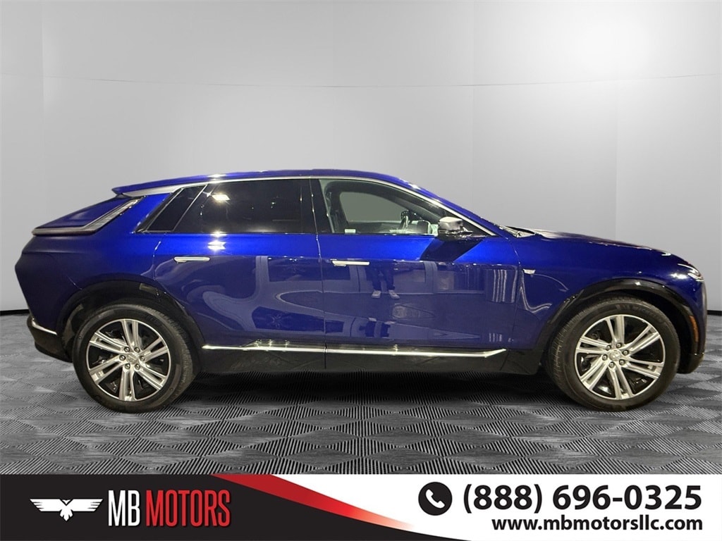 Used 2024 CADILLAC LYRIQ Tech SUV