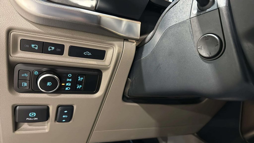 2024 Ford F-150 Platinum - Photo 41