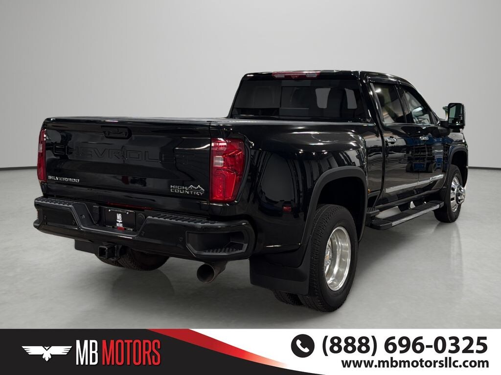 Used 2024 Chevrolet Silverado 3500 HD High Country Truck Crew Cab