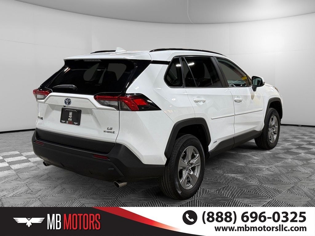 Used 2024 Toyota RAV4 Hybrid LE SUV