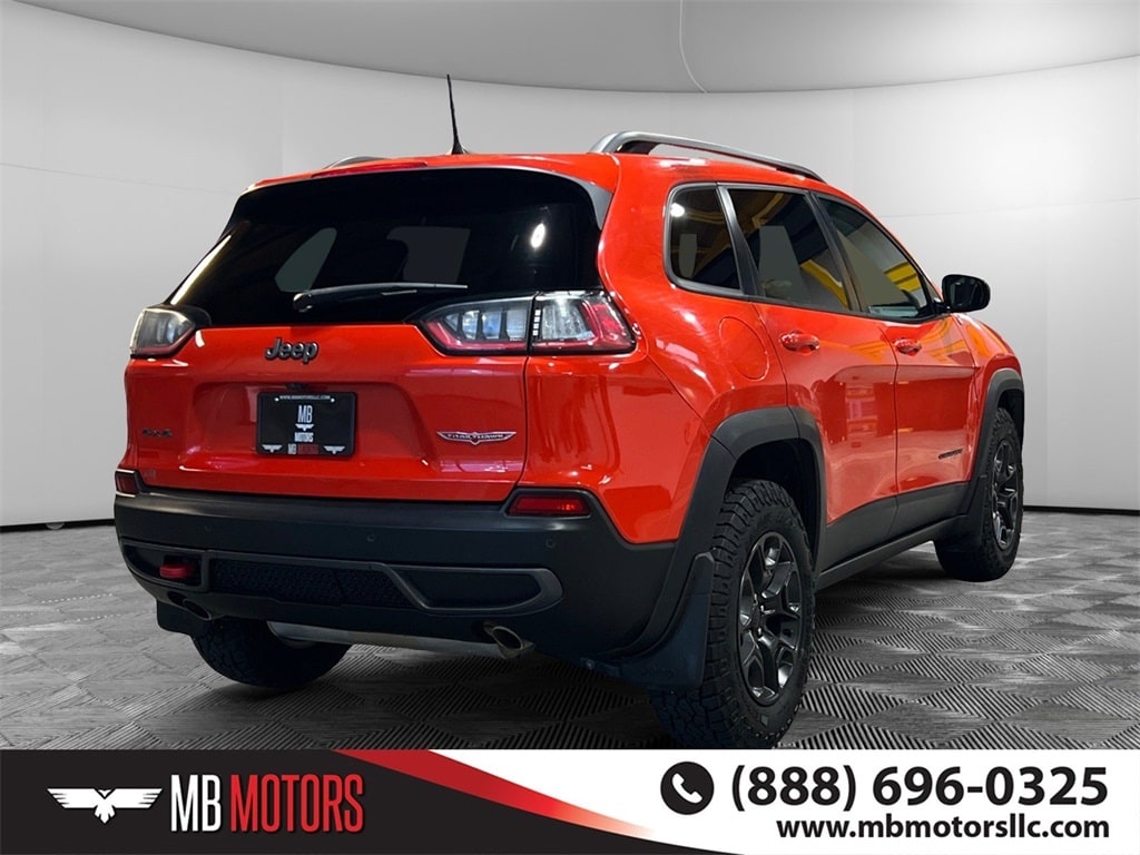 Used 2021 Jeep Cherokee Trailhawk SUV