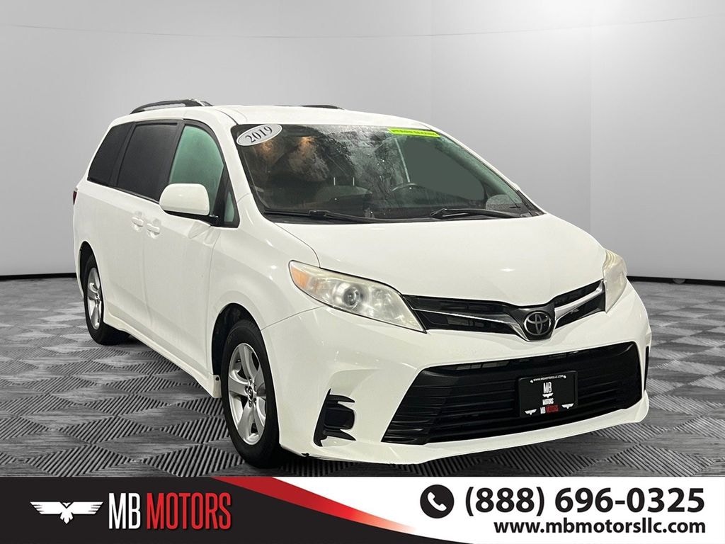 Used 2019 Toyota Sienna LE Van