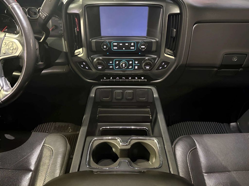2018 Chevrolet Silverado 3500HD LTZ - Photo 33