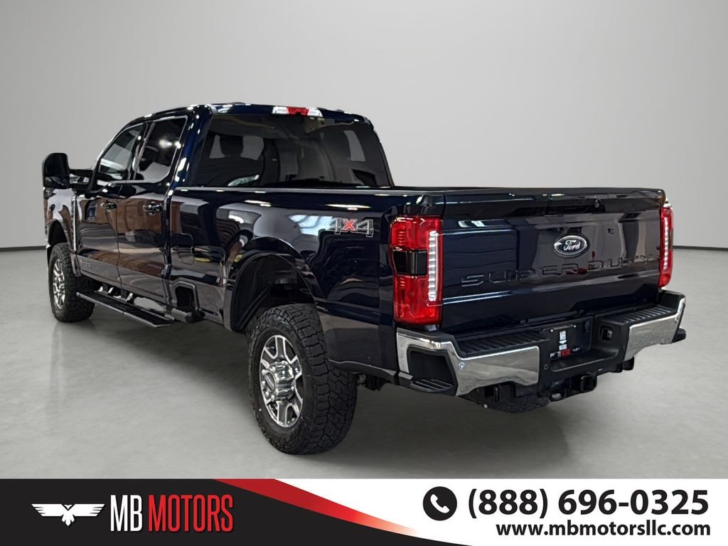 Used 2025 Ford F-350 Lariat Truck Crew Cab