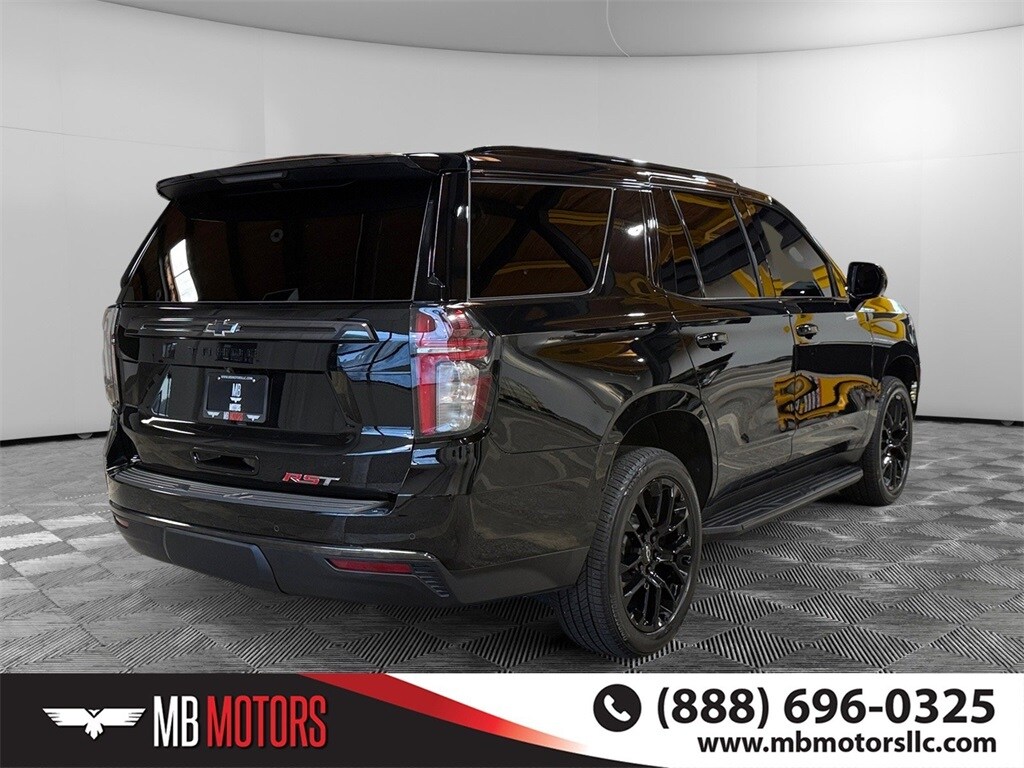 2021 Chevrolet Tahoe RST photo 2
