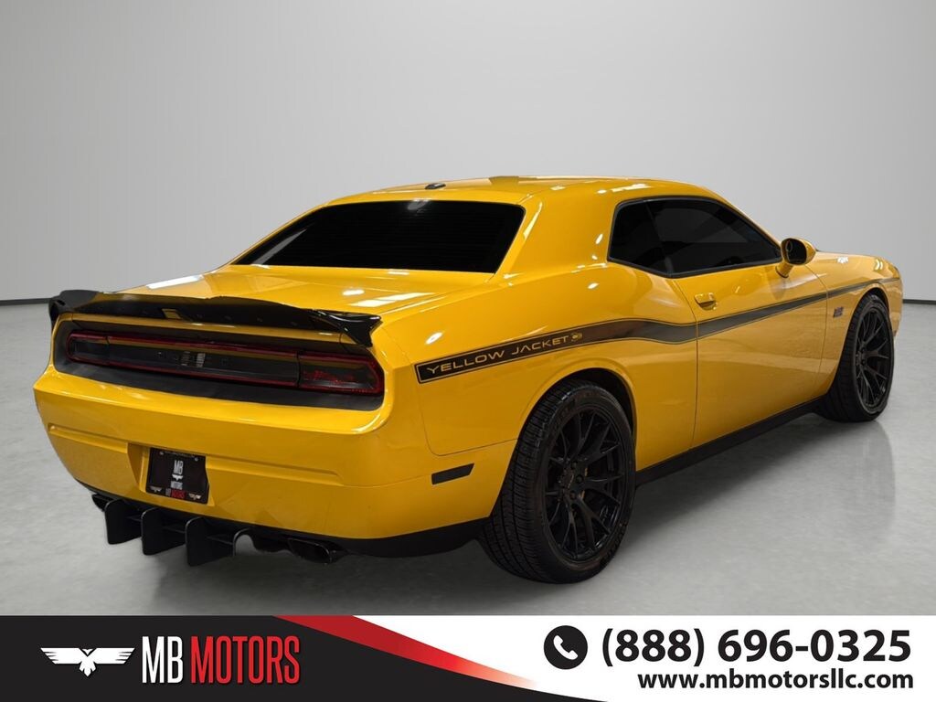 Used 2012 Dodge Challenger SRT8 392 Coupe