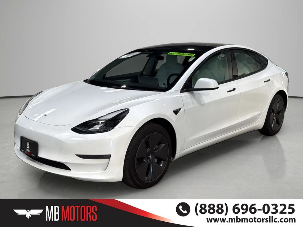 2023 Tesla Model 3 -'s photo