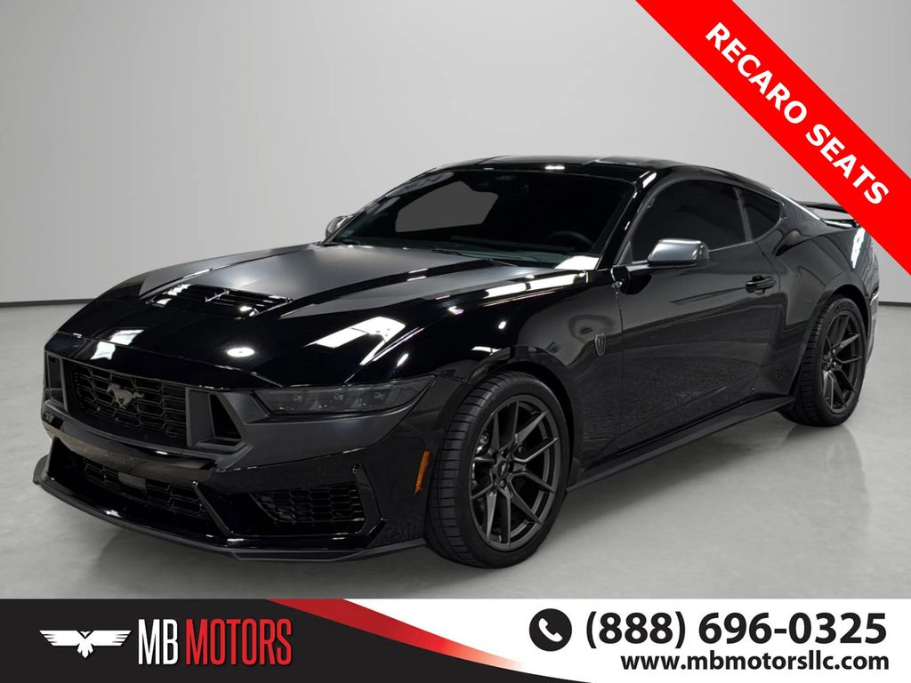 2024 Ford Mustang Dark Horse's photo