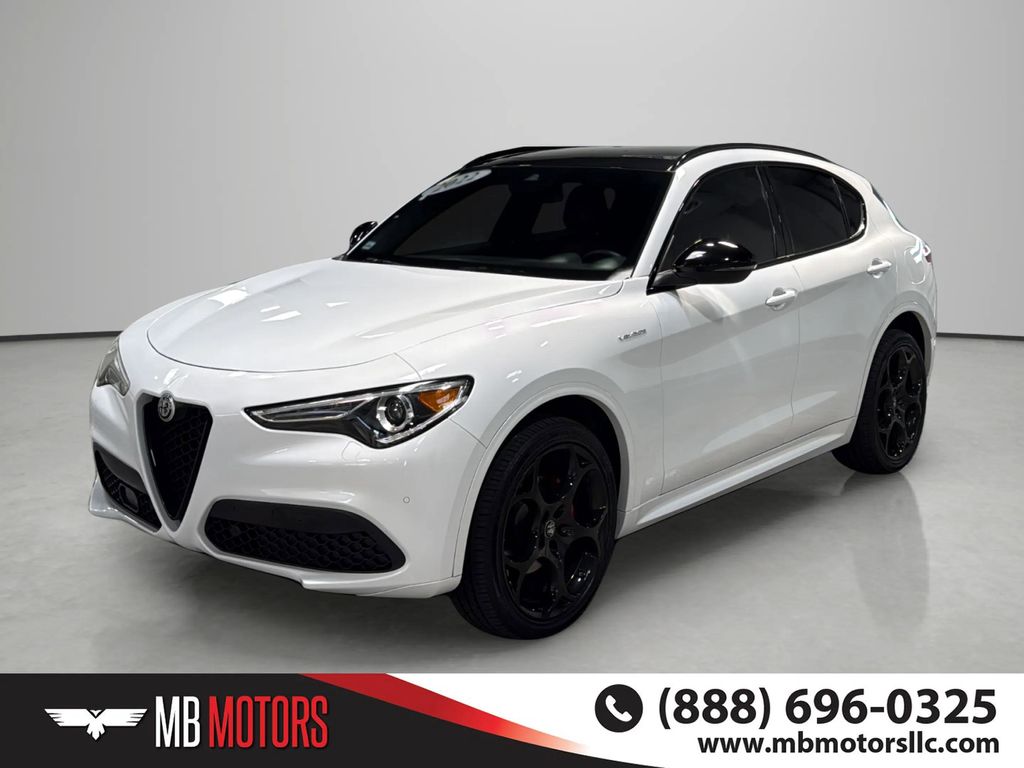 2022 Alfa Romeo Stelvio Ti Veloce AWD's photo