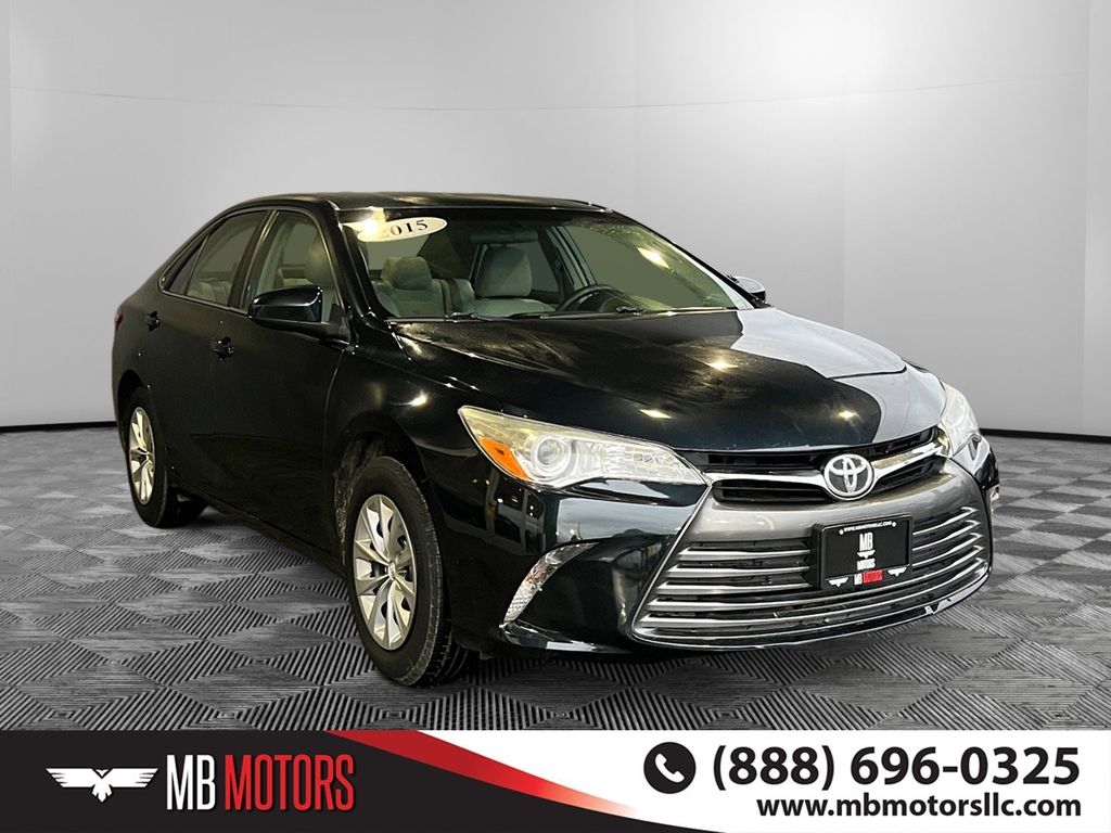 2015 Toyota Camry LE