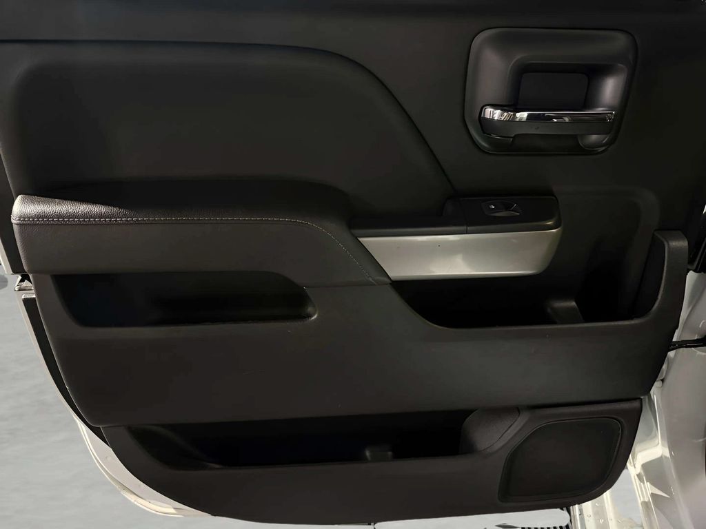 2018 Chevrolet Silverado 3500HD LTZ - Photo 18