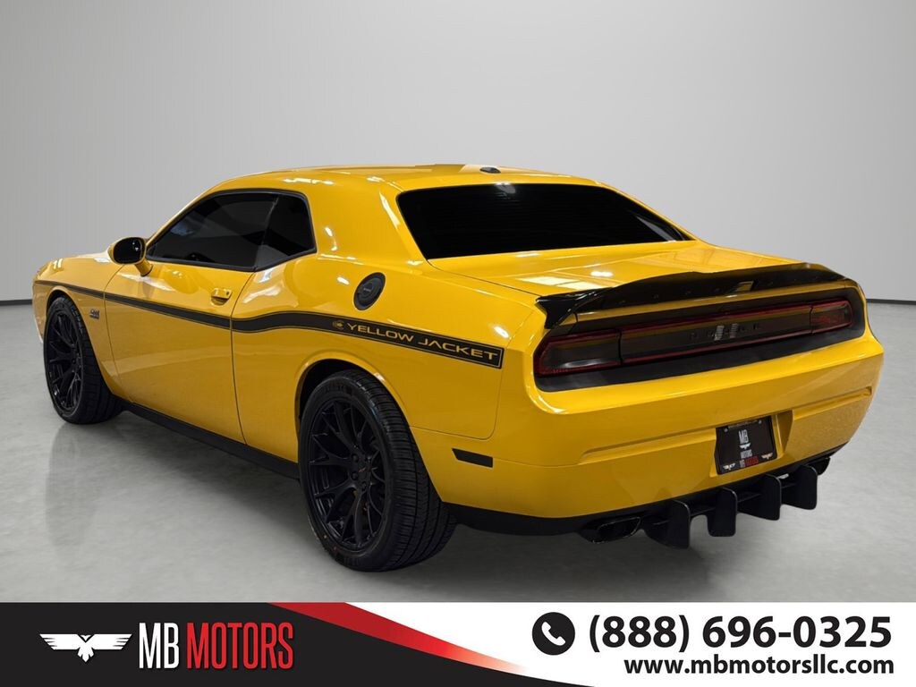 Used 2012 Dodge Challenger SRT8 392 Coupe