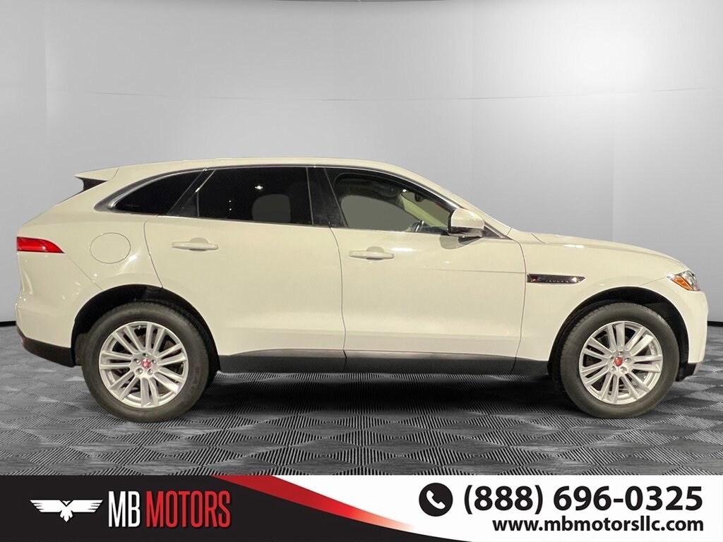 2019 Jaguar F-PACE Prestige photo 2