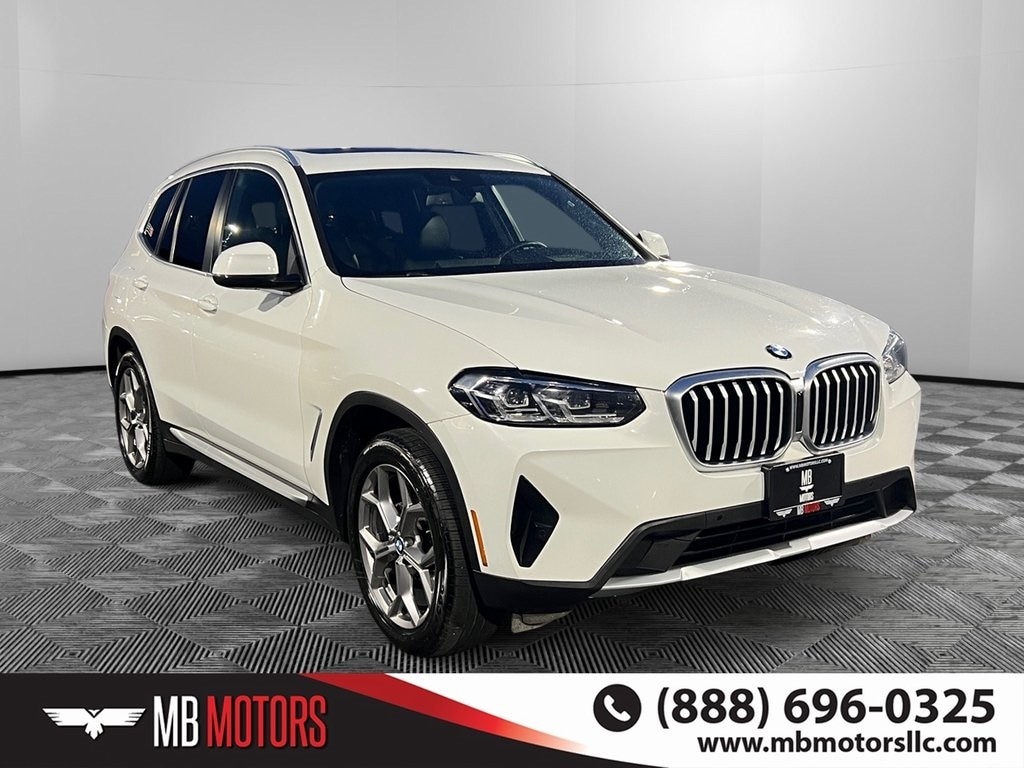 2023 BMW X3 30i's photo