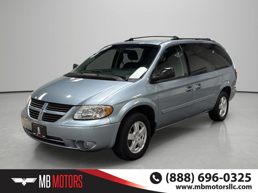 2006 Dodge Grand Caravan SXT's photo