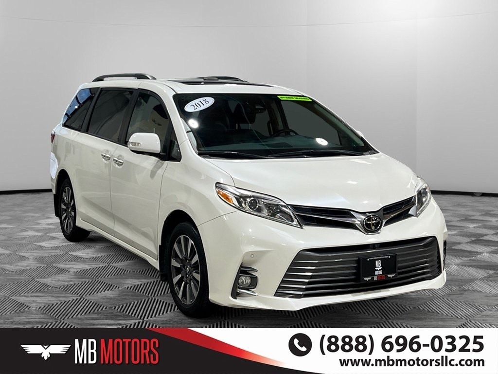 Used 2018 Toyota Sienna XLE Van Passenger Van