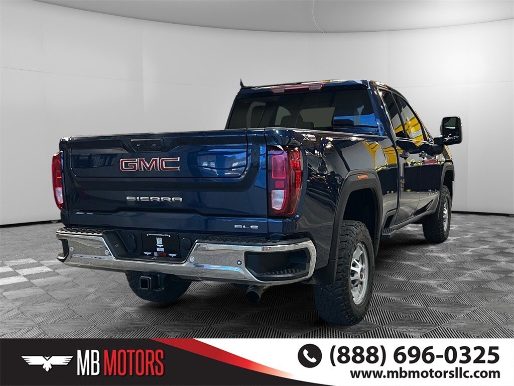 2022 Gmc Sierra 2500 HD SLE photo 3