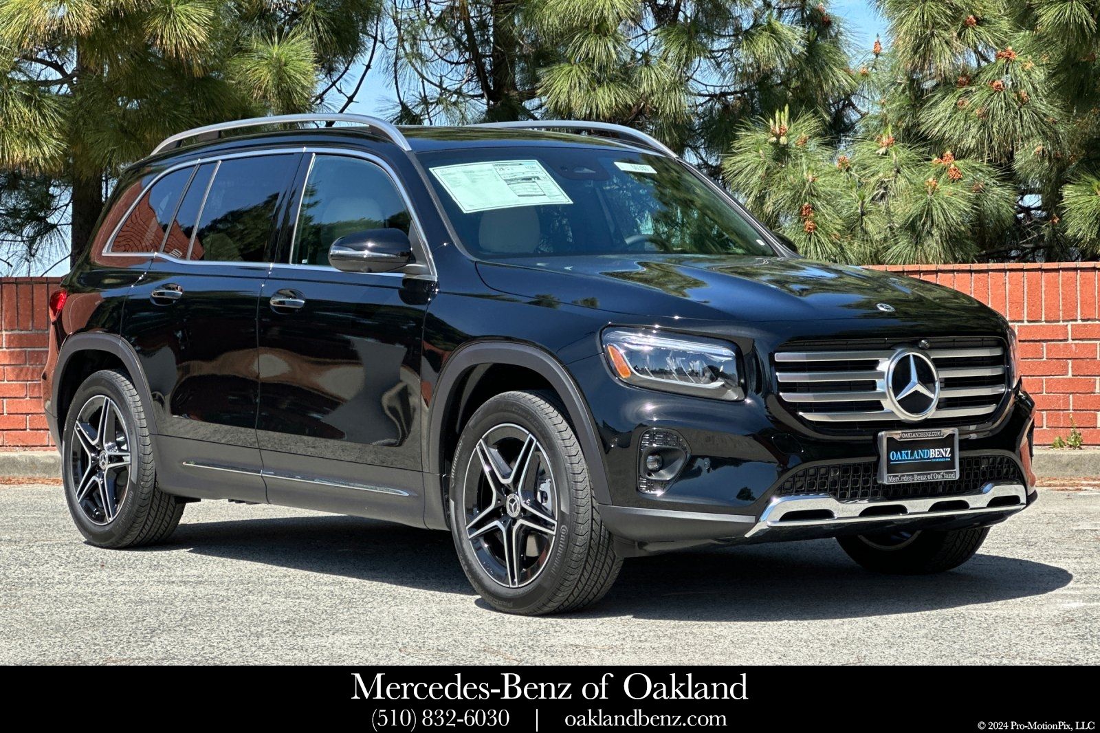 2026 Mercedes-Benz GLB GLB 250's photo