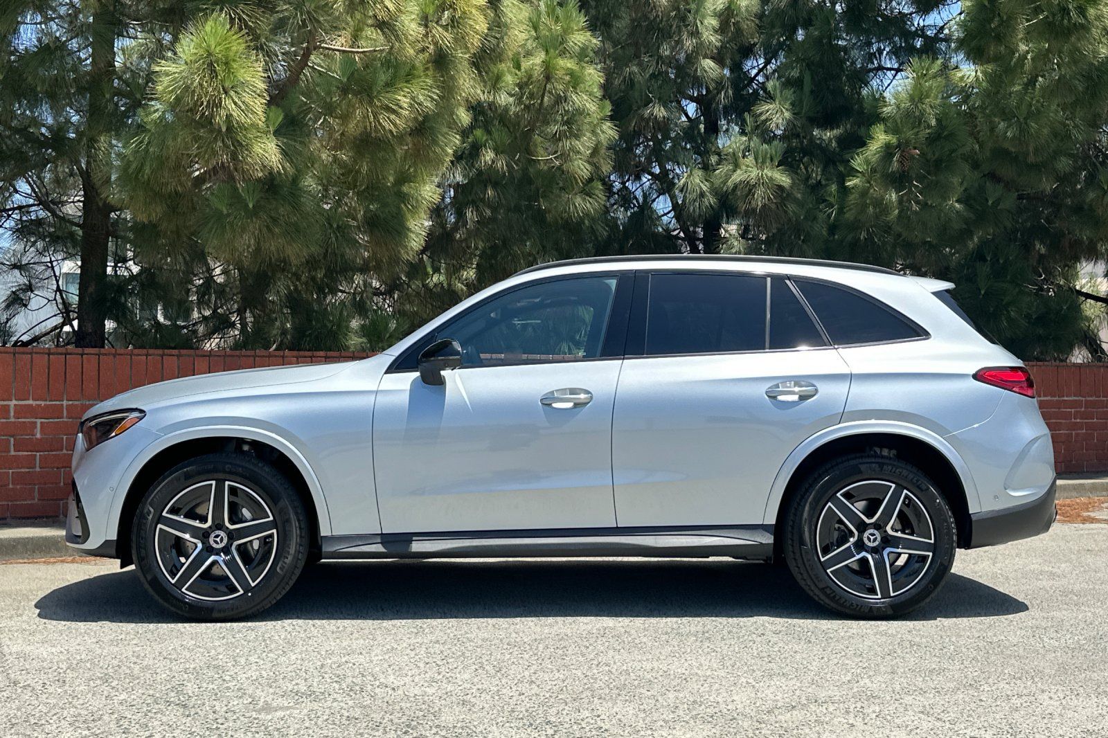 2026 Mercedes-Benz GLC Base - Photo 7