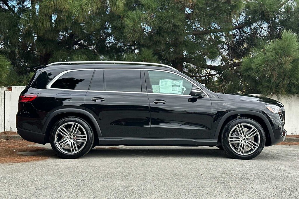 New 2026 Mercedes-Benz GLS 450 4MATIC SUV
