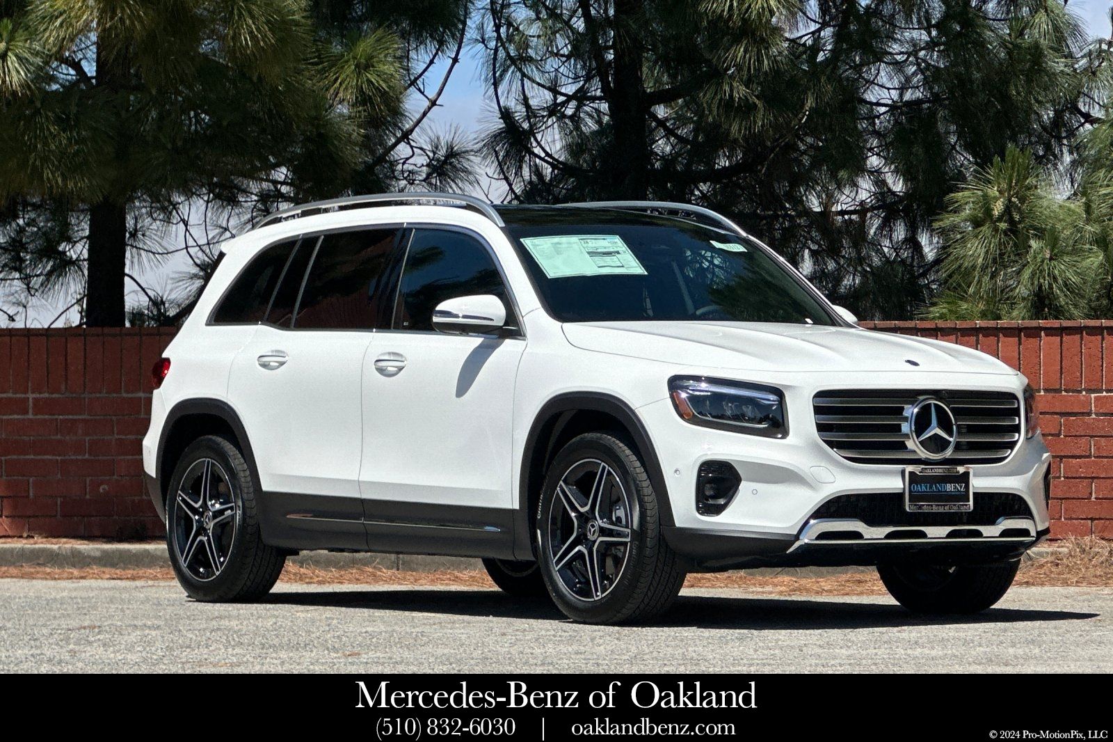 2026 Mercedes-Benz GLB GLB 250's photo