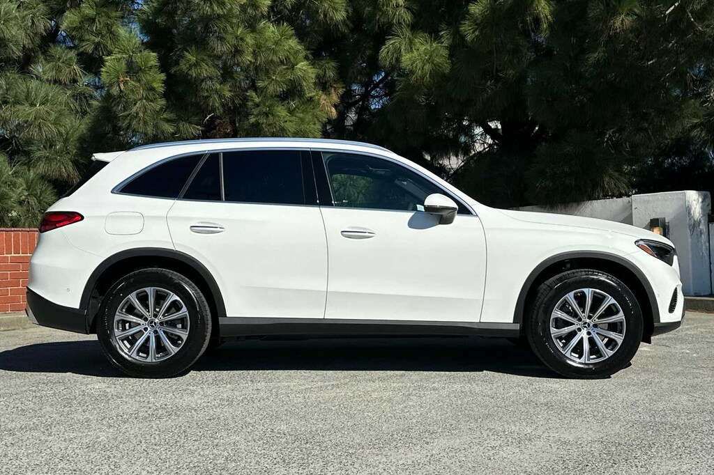 New 2026 Mercedes-Benz GLC 300 4MATIC SUV